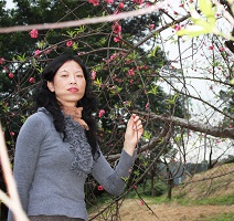 杨芷华